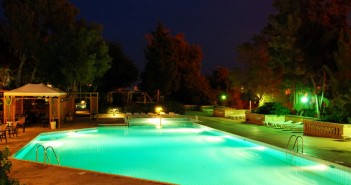 Underwater LED Pool Lights – A short guide Lighted_Pool2