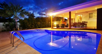 LED Pool Lighting: LED Vs Halogen