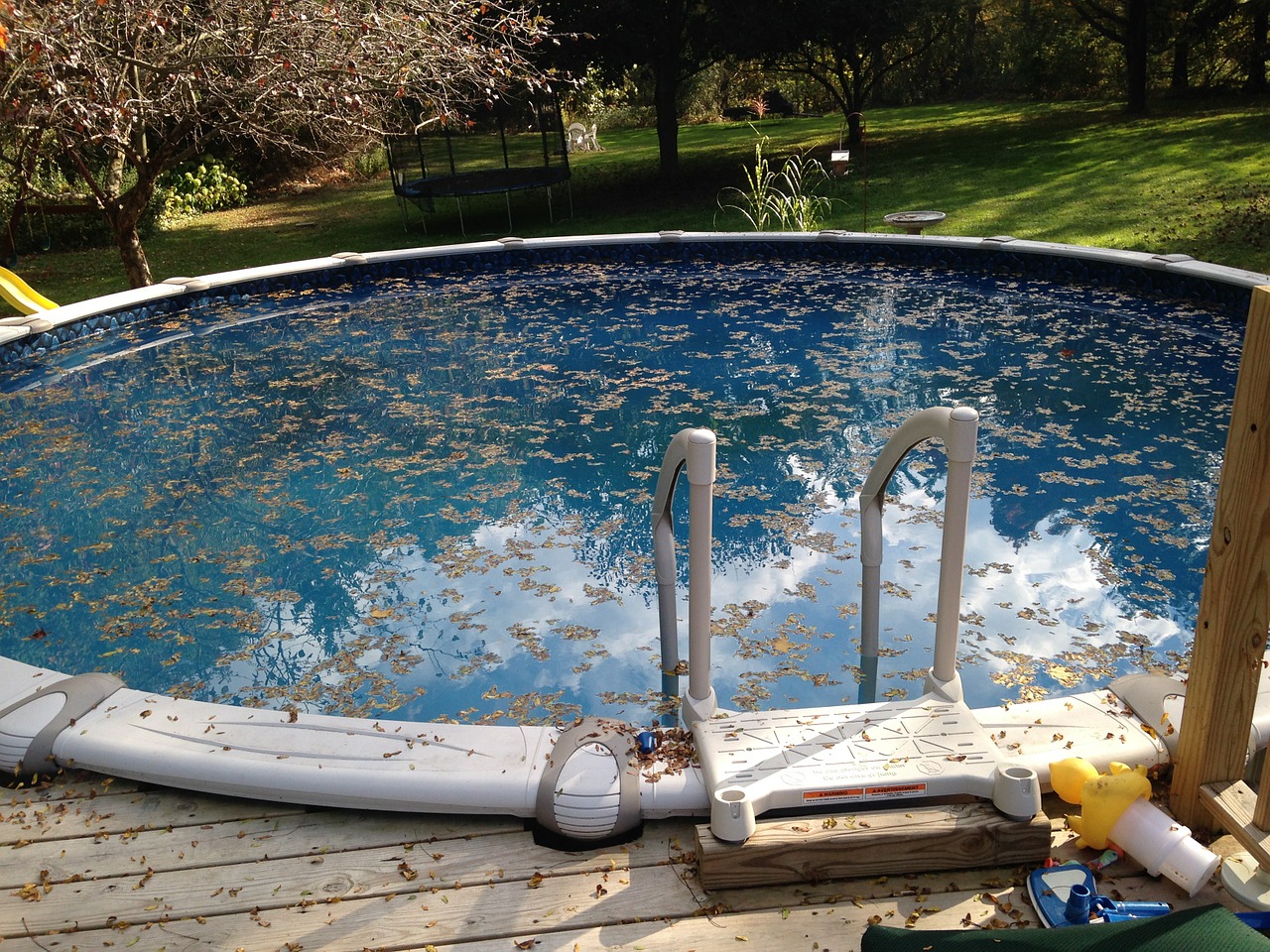 How to open an above ground pool for the summer