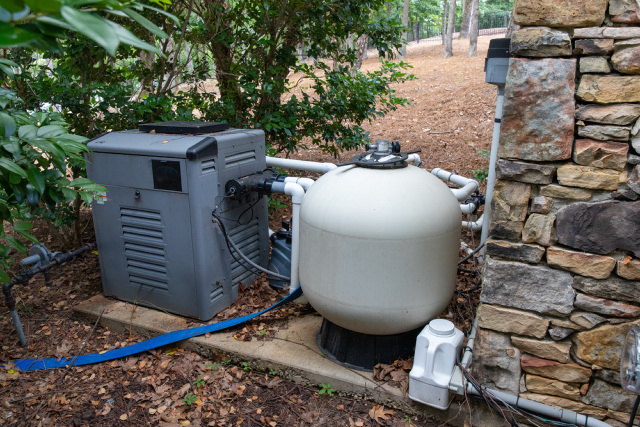 pool filter attached to gas pool heater